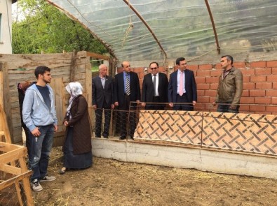 Çaycuma Kaymakamı Serkan Keçeli Çeşitli Tarımsal İşletmeleri Ziyaret Etti