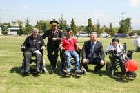 FOLKLOR GÖSTERİSİ - Engelliler Haftası Jandarmada Birbirinden Güzel Etkinliklerle Kutlandı