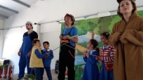 SANAT ATÖLYESİ - İlkokul Öğrencilerine Orman Konulu Tiyatro Gösterimi