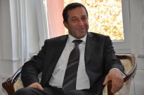 KKTC - KKTC'de Serdar Denktaş istifa etti