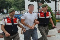 İDDIA MAKAMı - Öldürülen Gencin Annesi Sanığın Yüzüne Tükürdü