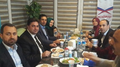 Sağlık-Sen'den Üçlü Kutlama