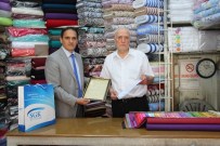 SGK'dan 65 Yıldır Sigortalı İşçi Çalıştıran Esnafa Plaket