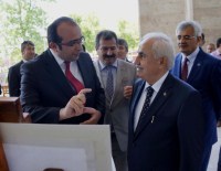 DURSUN ALI ŞAHIN - Vakıf Eserleri Tuvallere Taşındı