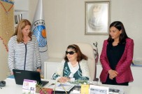 TÜRKIYE SAKATLAR DERNEĞI - Akdeniz Belediyesi'nde Başkanlık Koltuğuna Engelliler Oturdu