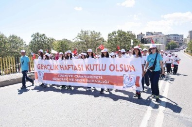 Gaziantep'te ‘Gençlik Haftası'Coşkusu
