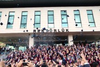 Hasan Kalyoncu Üniversitesi'nin İlk Mezunları Kep Attı