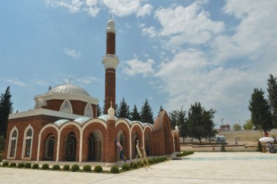 İlk Cuma Namazı 'Miraç Kandilinde Kılındı