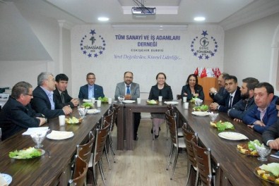 MHP'li Adaylardan TÜMSİAD'a Ziyaret