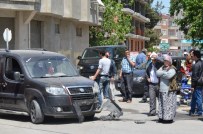 ÖZAY GÖNLÜM - Otomobil İle Kamyonet Çarpıştı Açıklaması 4 Yaralı