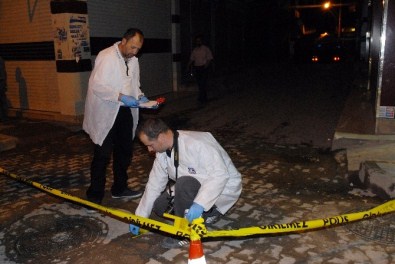 AK Parti Seçim Bürosuna Bombalı Saldırı