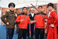 SERVET TAZEGÜL - Altın Madalyayı Doğacak Kızına Adadı