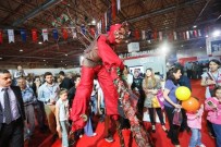 MUSTAFA ARMAĞAN - Kitap Fuarın 2. Gününde 17 Söyleşi 87 İmza Var