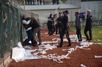 Osmaneli'deki 1. Amatör Futbol Ligi Müsabakasında Çıkan Olaylar