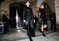 ECE GÜRSEL - Tarih İle Moda Bütünleşti