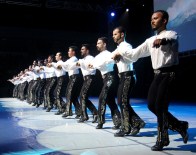 SERVET TAZEGÜL - Anadolu Ateşi Mersin'de Gösteri Sundu