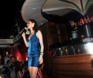 AYŞE HATUN ÖNAL - Ayşe Hatun Önal Bodrum'u Salladı