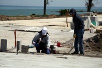 Karasu Sahilinde Çalışmalar Tüm Hızıyla Sürüyor