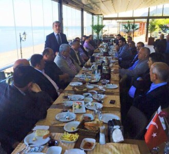MHP Milletvekili Adayı Erzurum, Espiye'de Muhtarlarla Buluştu