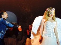 SAÇ KESİMİ - Saç Tasarımcıları Hünerlerini Sergiledi