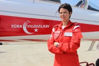 AKROBASİ PİLOTU - Türk Yıldızları'nın Dişi Kartalı Uçuşa Hazır