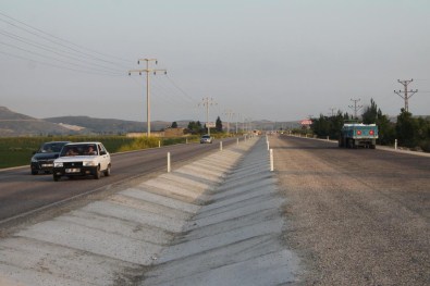 Yumurtalık İle Otoban Bağlantı Yolu Çalışmaları