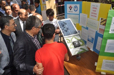 Adıyaman'da TÜBİTAK Bilim Fuarı Düzenlendi