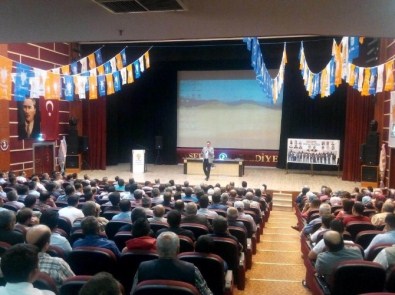 Akşehir AK Parti'de Eğitim Programı