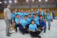 OSMAN AKGÜN - Buzda 2015'İn En İyisi Kağıtspor