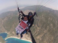 OY PUSULASI - CHP'li Adaydan Gökyüzünde Propaganda