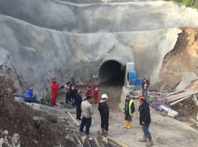 Kütahya'da Hes İnşaatı Tünelinde Göçük