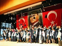 ÖMER CAN - Makine Ve Gıda Mühendisliği Öğrencileri Mezuniyet Sevinci Yaşadı