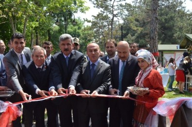 Vezirköprü'de Sergi Açılışı