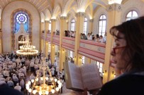 MUSEVİ CEMAATİ - Balkanların En Büyük Sinagoguna Türk Musevi Cemaati'nden Yoğun İlgi