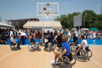 BASKETBOL MAÇI - Engelli Basketbolcular Basın Mensuplarına Karşı