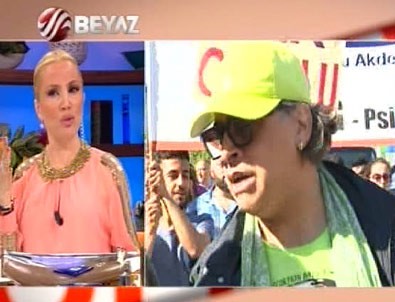 Söylemezsem Olmaz - Lerzan Mutlu Barbaros Şansal'a ateş püskürdü