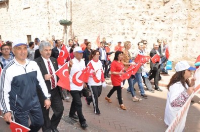 Sinop'ta Gençlik Yürüyüşü