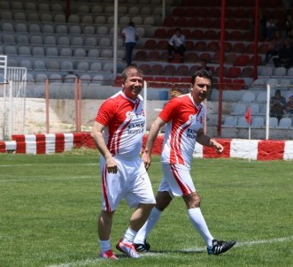 Tanju Çolak'tan Mustafa Köse'ye Destek