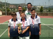 ŞAMPİYONLUK MAÇI - Yamanlar'da Çifte Kupa Sevinci