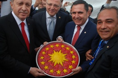 Cumhurbaşkanı Erdoğan'a Baklava Sürprizi