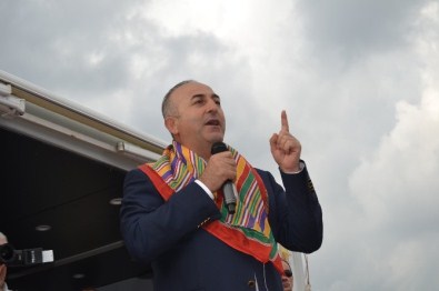 Dışişleri Bakanı Mevlüt Çavuşoğlu; 'Bunlara İki Koyunu Teslim Etsen Birini Kaybeder, Diğerini Kurda Yedirir”