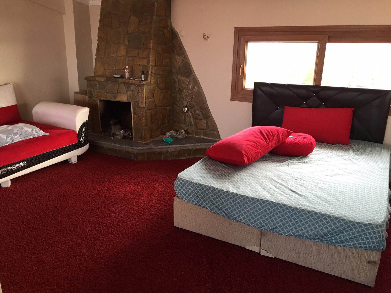 'Eş Değiştirmeli Fuhşun' yapıldığı villanın görüntüleri ortaya çıktı