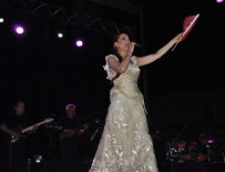 CANDAN ERÇETİN - Aydın 19 Mayıs Coşkusunu Candan Erçetin İle Yaşadı