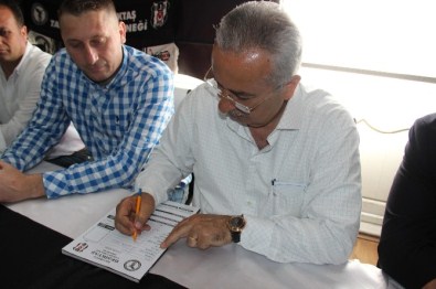 Çakan, Beşiktaş Taraftarlar Derneği'ne Üye Oldu