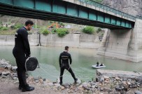 ÇORUH NEHRİ - Çoruh Nehri'ne Düşen Kişinin Kaybolması