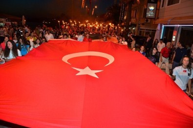 Foça'da 19 Mayıs Şöleni