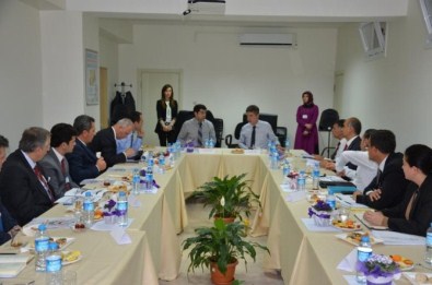 Hastane Yatırımları Masaya Yatırıldı