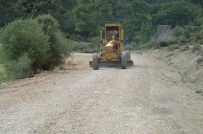 ÇATALOLUK - Kaş Ve Elmalı Köy Yolları Onarılıyor