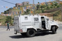 GÖNÜL BEKİN ŞAHKULUBEY - Mardin'de AK Parti'nin Seçim Bürosuna Saldırı