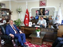 ŞEHİTLER ABİDESİ - Elbistan Belediye Başkanı Küçük, Darende'yi Ziyaret Etti